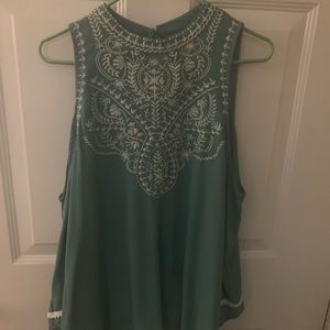 Ladies green could shoulder top